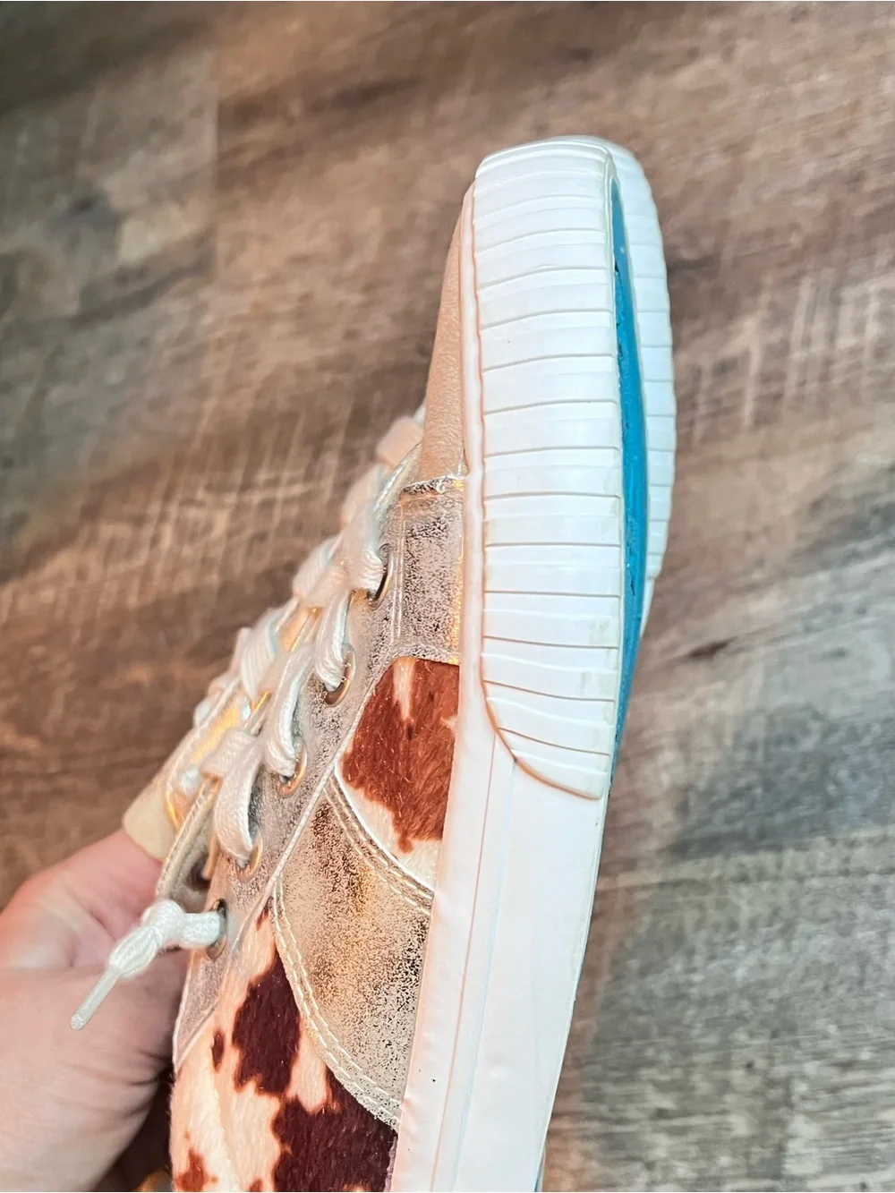 Blowfish Malibu Cow Print Silver Sneakers Women’s Size 11 Western Shoes